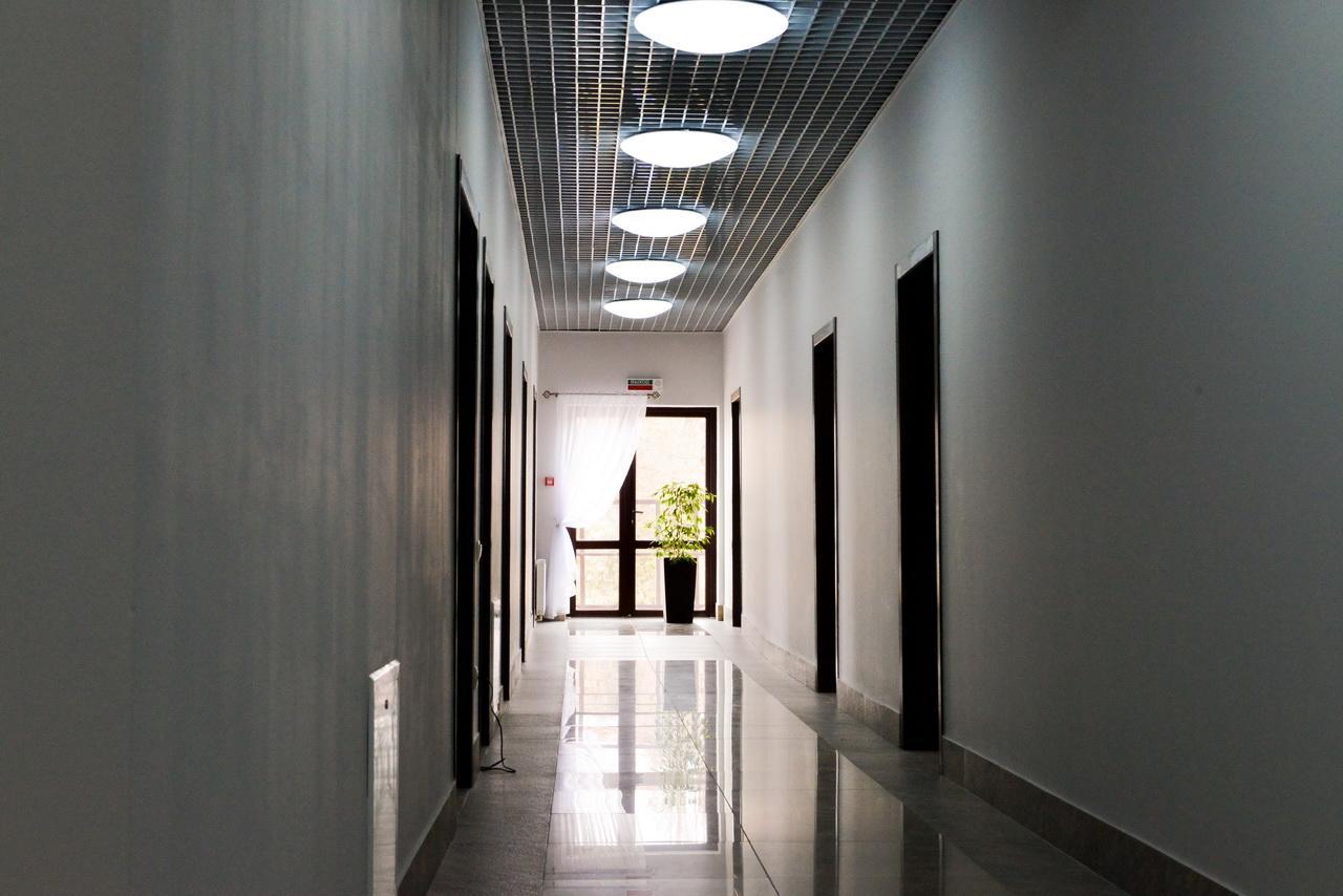 Grad Hotel Ashmyany 外观 照片